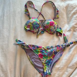 Floral push-up bikini